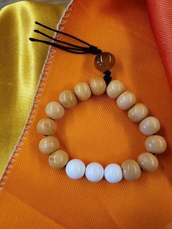 Ceramic bead wrist mala